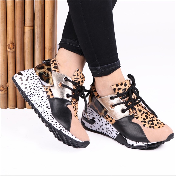 steve madden cliff animal print sneakers